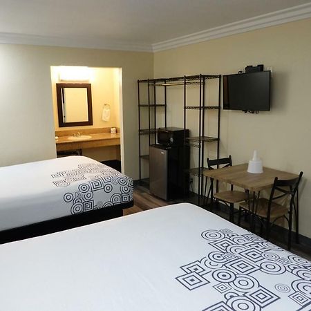 لوس أنجلوس Panorama Motel المظهر الخارجي الصورة