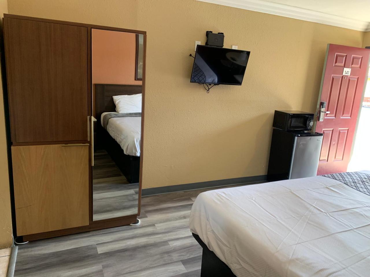 لوس أنجلوس Panorama Motel المظهر الخارجي الصورة